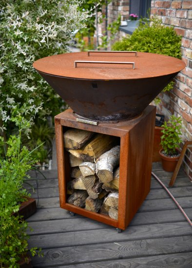 Gartengrill Grillsäule Kontaktgrill Cortenstahl mit Edelstahl Grillfläche Zubehör Deckel Regenschutz