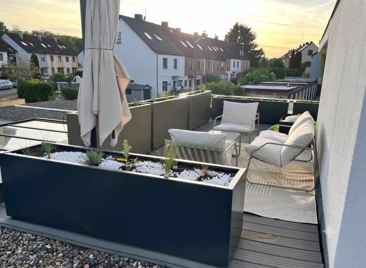 OOLEX Pflanzgefäß HONES Aluminium RAL 1035 Matt und RAL 7016 Matt mit Boden