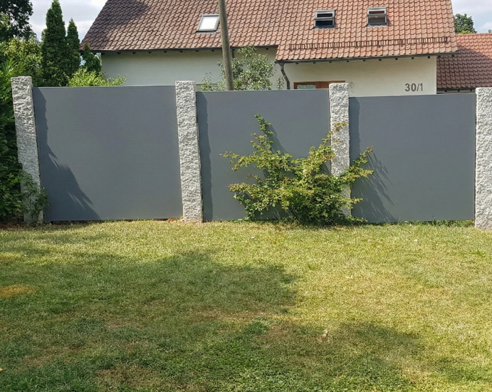 Sichtschutz Aluminium RAL 7016